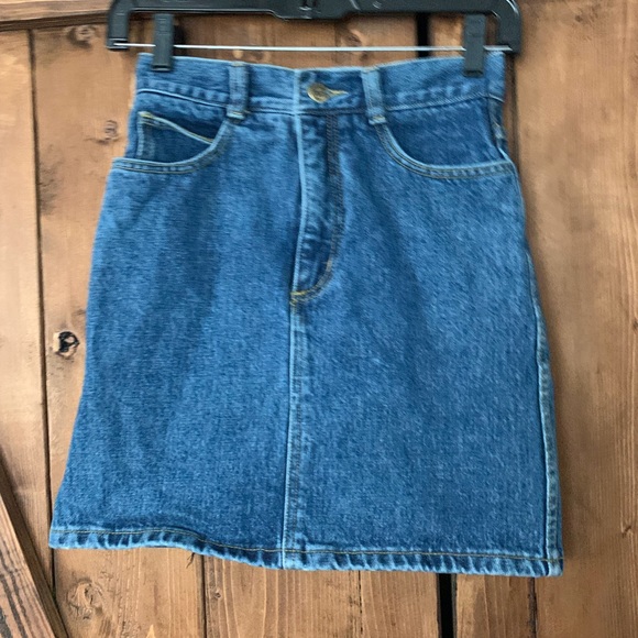 Guess Vintage Denim Mini Skirt - Picture 6 of 6